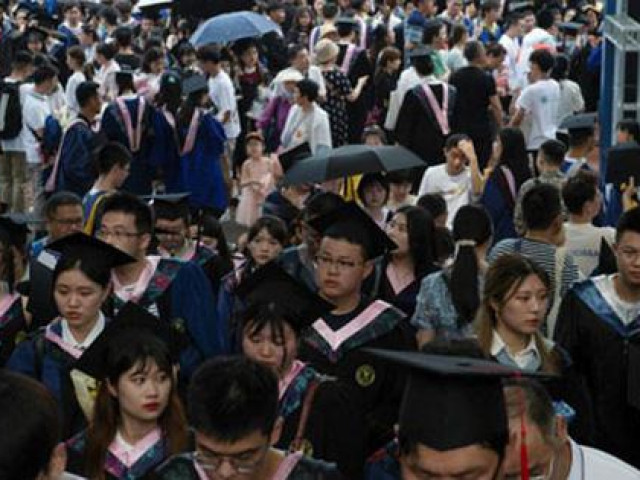 Thế giới - "Đấu trường" khốc liệt ở Trung Quốc