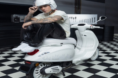 Justin Bieber X Vespa bản đặc biệt, bùng nổ cá tính