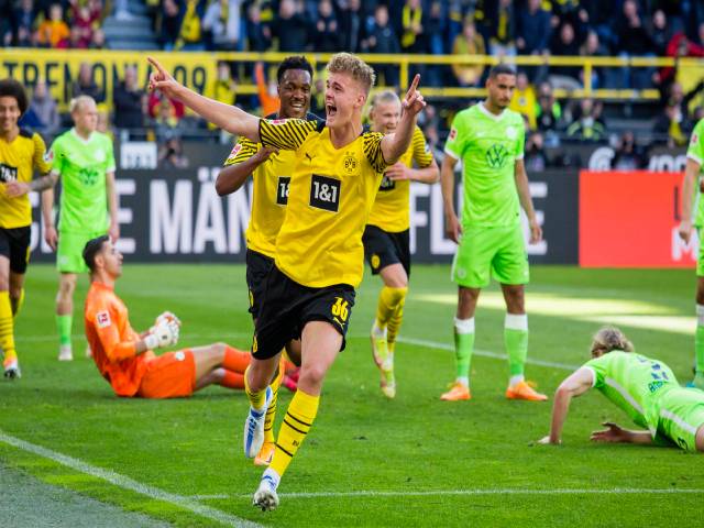 Bóng đá - Video bóng đá Dortmund - Wolfsburg: Haaland - Reus chói sáng, đại tiệc 7 bàn (Vòng 30 Bundesliga)