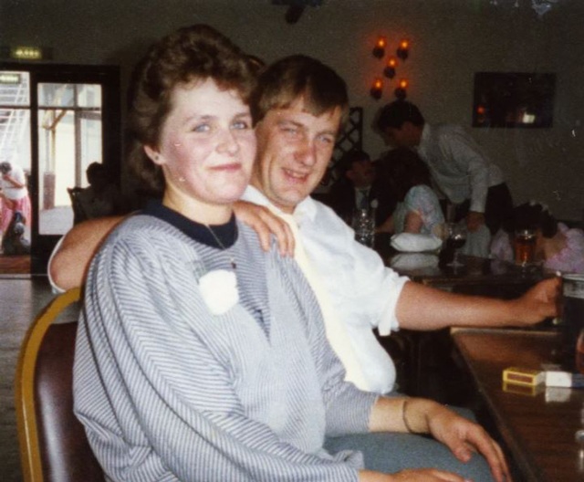 Dolores McCrea và chồng – Gary McCrea.
