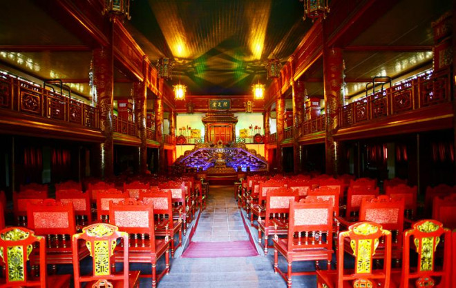 Duyet Thi Duong, the oldest theater in Vietnam - 1