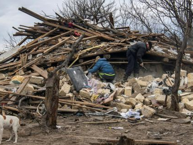 Thế giới - Nga tuyên bố "chiếm hoàn toàn" Mariupol