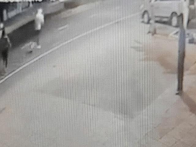 Pháp luật - Nóng trong tuần: Nhóm người đi ô tô tông xe máy rồi chém chết nạn nhân