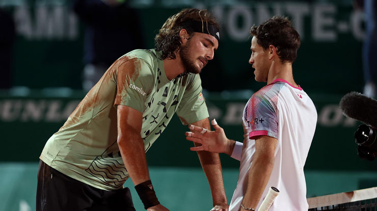 Stefanos Tsitsipas trải qua 3 set vất vả mới đánh bại được "gã lùn" Diego Schwartzman 6-2, 6-7 (3), 6-4 tại tứ kết Monte Carlo Masters năm nay