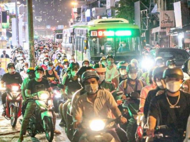 Hạn chế xe máy: 5 thành phố lớn đã sẵn sàng?