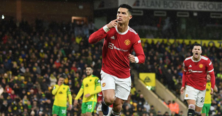 Ronaldo "giải cứu" MU giúp họ thắng Norwich City 3-2
