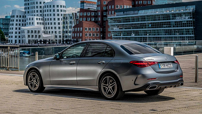 The new generation Mercedes-Benz C-Class closes the launch date in Vietnam - 3