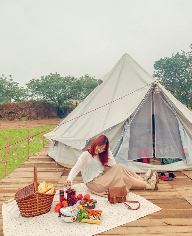 Giới trẻ "sốt xình xịch" với trào lưu glamping - 4