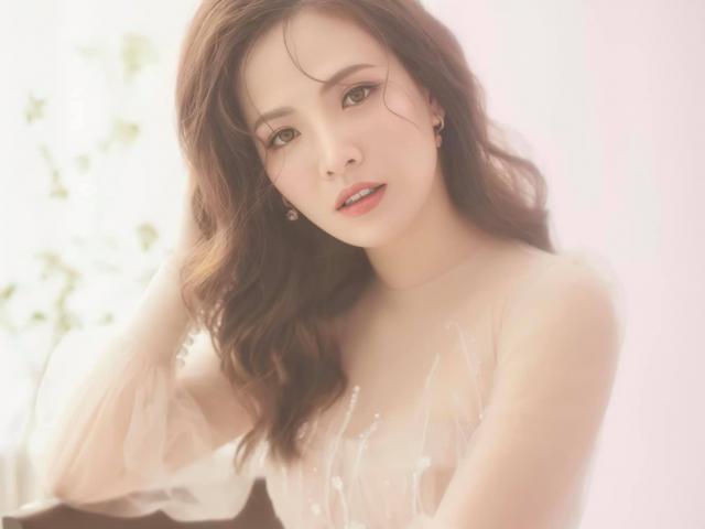 Làm đẹp - Đan Lê sắp 40 tuổi vẫn đẹp mòn con mắt nhờ giữ cơ thể không "phồng xẹp quá đà"