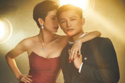 Giải trí - Xuân Lan hóa quý cô thập niên 60 bên dàn soái ca lịch lãm