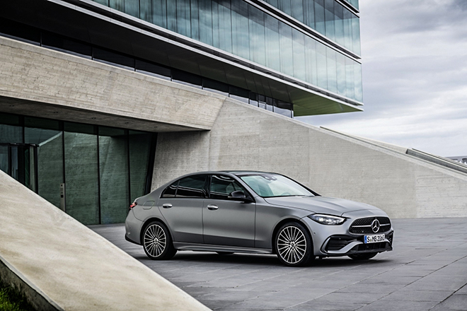 The new generation Mercedes-Benz C-Class closes the launch date in Vietnam - 4