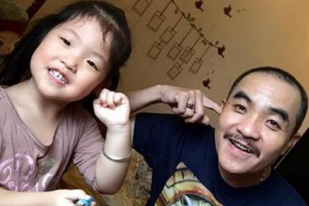 Lân "sứa" (Quốc Quân) của "Người phán xử" sau 7 năm phát sóng: Gà trống nuôi con, nhận toàn vai "xấu không để đâu cho hết"