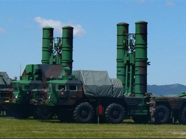 Thế giới - Nga nói vũ khí NATO chuyển cho Ukraine toàn "sắt vụn"