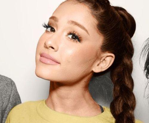 Ariana Grande tiết lộ cách làm đẹp và trang điểm hoàn hảo - 2