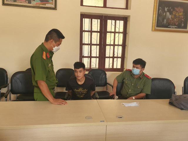 Đối tượng Cường tại cơ quan công an