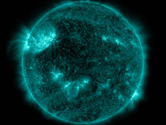 Công nghệ thông tin - Trái Đất "trúng" pháo vũ trụ cực mạnh, sắp hứng thêm cầu lửa?