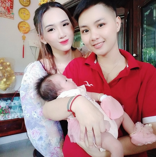 “Người đàn ông đầu tiên tại VN sinh con” được nữ đại gia 40 tuổi hứa trả 1 tỷ với điều kiện thế nào? - 3