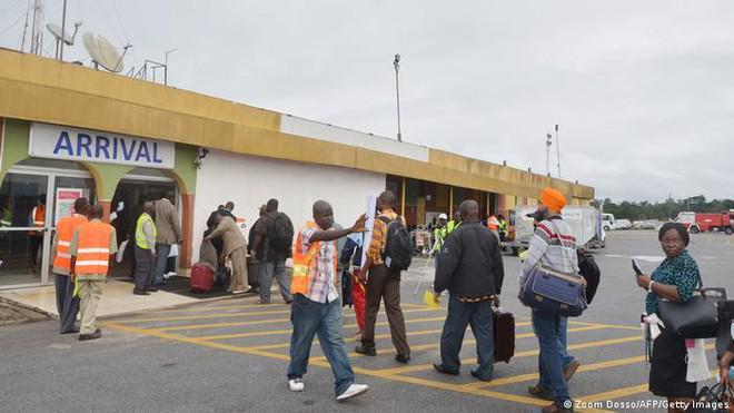 Sân bay quốc tế Roberts của Liberia có lượng hành khách thấp do cơ sở hạ tầng trên mặt đất kém