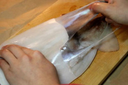 Ẩm thực - Cách sơ chế hải sản cực đơn giản, nhiều người tiếc vì không biết sớm hơn