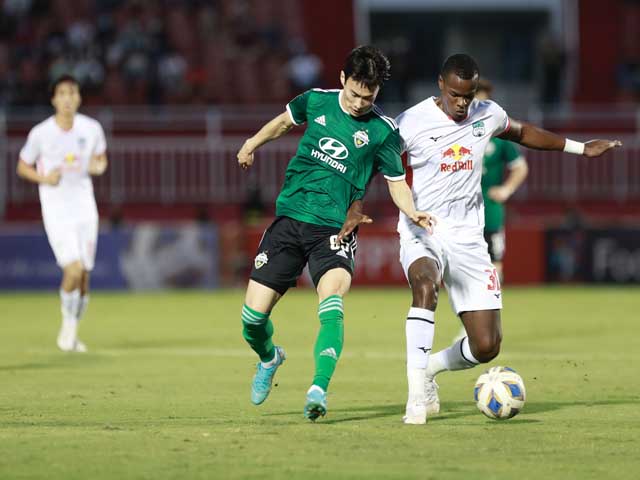 Bóng đá - Trực tiếp bóng đá Jeonbuk - HAGL: Bàn thua cay đắng (Hết giờ)