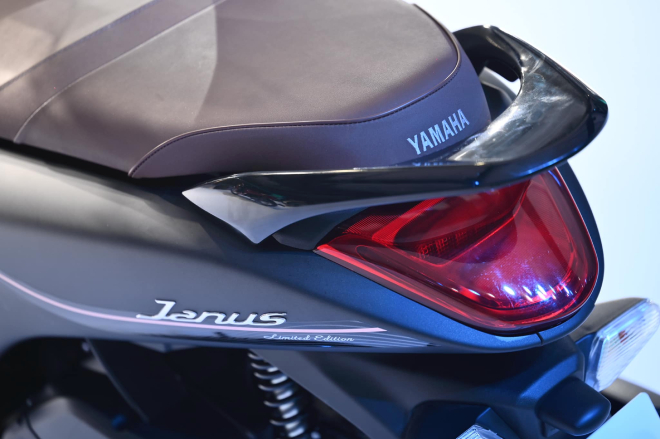 Bảng giá Yamaha Janus cuối tháng 4/2022, khuyến mại hơn 3 triệu đồng - 10