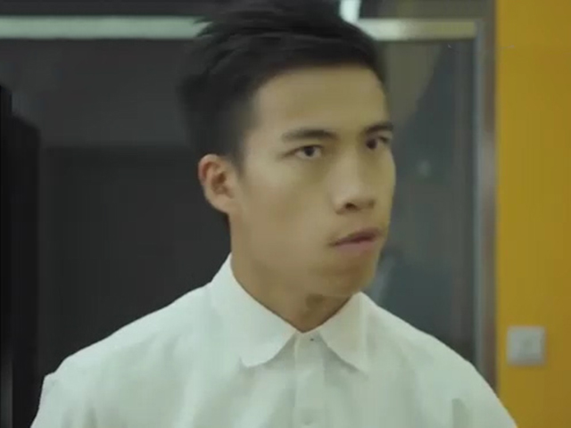 Clip hài hước - Chàng trai bị đuổi việc quyết tâm quay lại công ty "báo thù" và cái kết