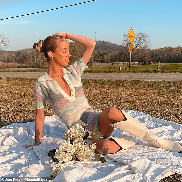 Kendall cho biết mẹ cô thường giúp cô chụp ảnh và lên ý tưởng cho những bức ảnh chụp