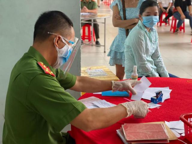 Tin tức trong ngày - Tin tức 24h qua: Người dân làm thẻ CCCD trước 30/6/2022 sẽ được giảm lệ phí làm thẻ