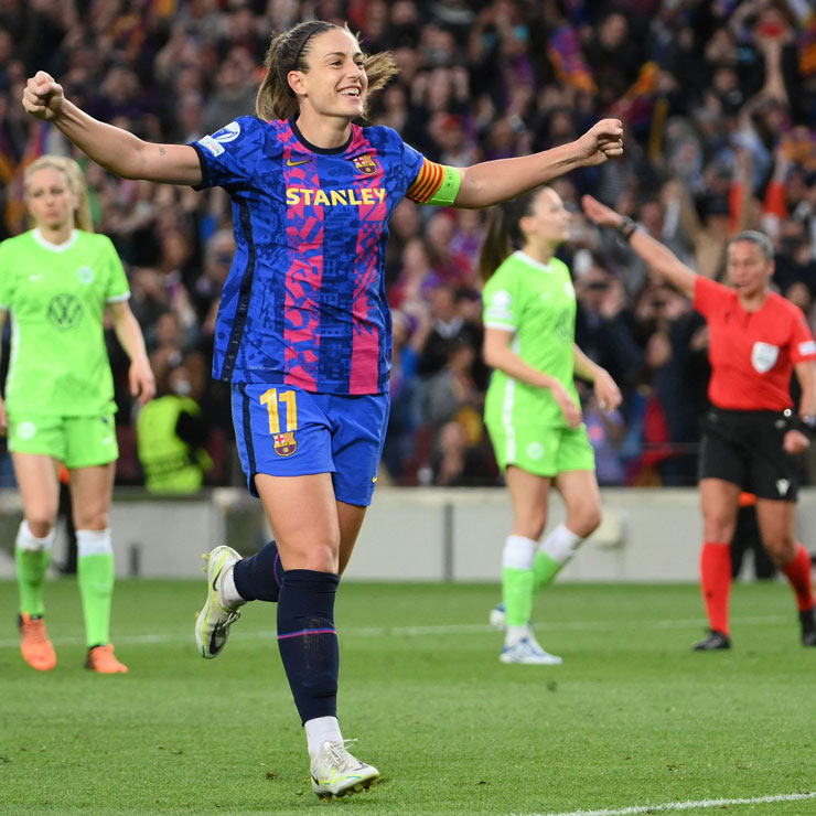 Alexia Putellas ghi 2 bàn giúp đội nữ Barca vùi dập Wolfsburg 5-1 để đặt một chân vào chung kết&nbsp;UEFA Women's Champions League