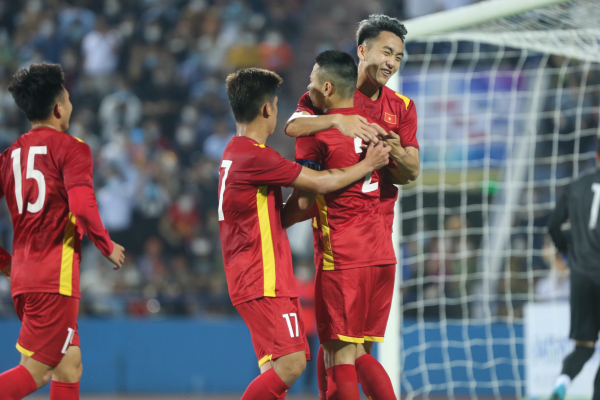 U23 Việt Nam trong trận giao hữu với U20 Hàn Quốc. Ảnh: MA
