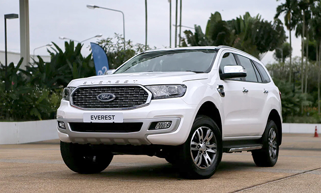 Giá xe Ford Everest niêm yết và lăn bánh tháng 4/2022 - 4