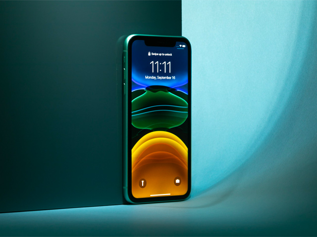 Thời trang Hi-tech - Giá iPhone 11 mới nhất, có nên mua ở thời điểm hiện tai?