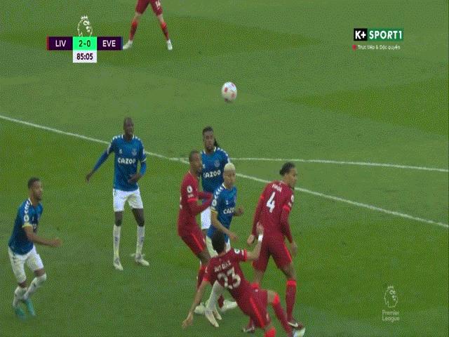 Video bóng đá Liverpool - Everton: Đỉnh cao thay người, áp sát Man City (Vòng 34 Ngoại hạng Anh)