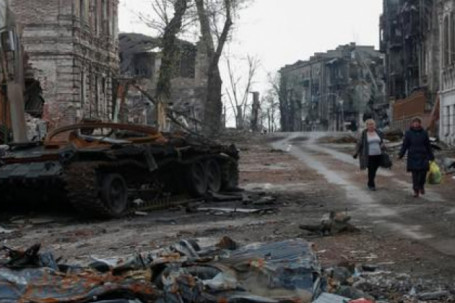 Chiến sự Ukraine bước sang tháng thứ 3, không ít thuận lợi, vô vàn khó khăn