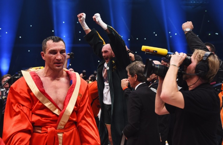 Wladimir Klitschko úp mở khả năng trở lại boxing và so găng với Fury
