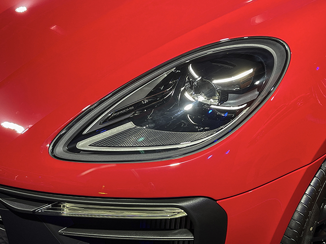 Porsche Macan nâng cấp ra mắt thị trường Việt, giá từ 3 tỷ đồng cho bản tiêu chuẩn - 12
