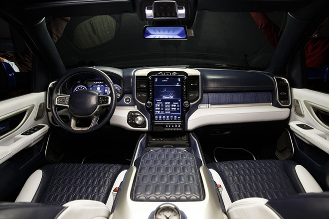 Super-luxury SUV Aznon Palladium exposed electricity, selling price more than 30 billion VND - 7