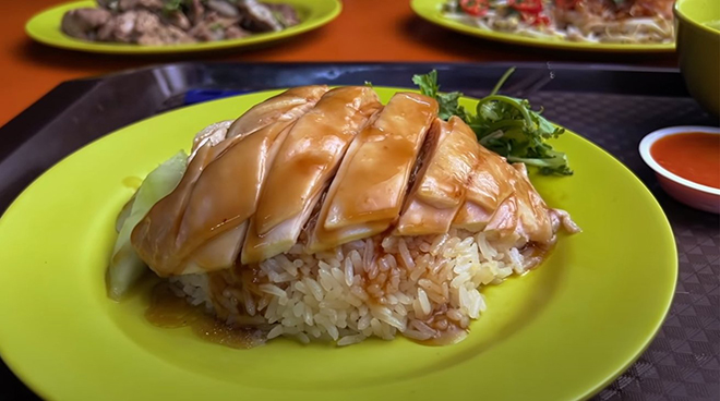 iFan salivates with chicken rice video shot by iPhone 13 Pro - 1