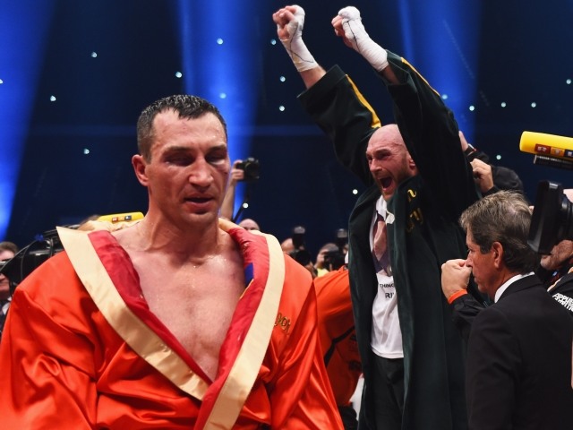 Thể thao - Nóng nhất thể thao tối 25/4:  Klitschko úp mở khả năng tái xuất đấu Fury