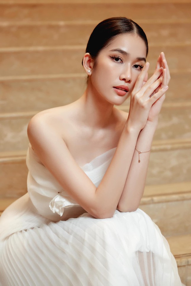 Runner-up Phuong Anh is expected to be in the top 10 at Miss International 2022 - 4