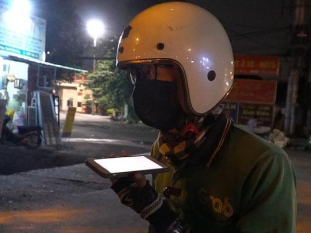 Tin tức trong ngày - Video: Chuyến xe đêm muộn - "cứu tinh" cho sinh viên làng đại học