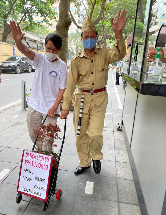 Cười xỉu với trào lưu #NoBackpackDay: Mọi thứ đều có thể trở thành thời trang! - 12