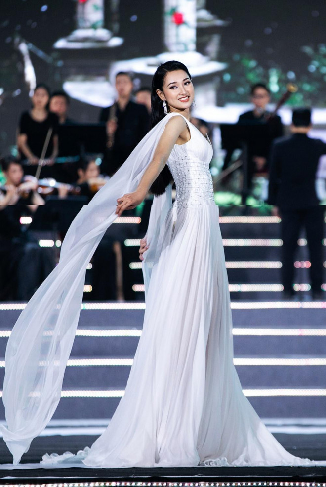 Miss World Vietnam: Gorgeous evening dresses of the 10 most appreciated beauties at Top 38 - 10