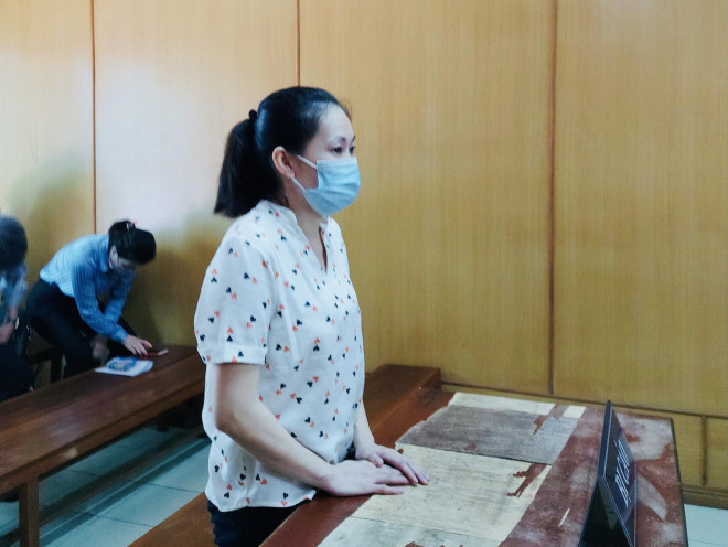Nữ bị cáo xin tòa án tuyên án tử hình