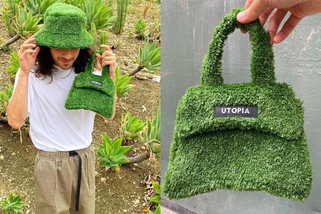 The guy who has the ability to turn an old brand bag into a trendy item - 5