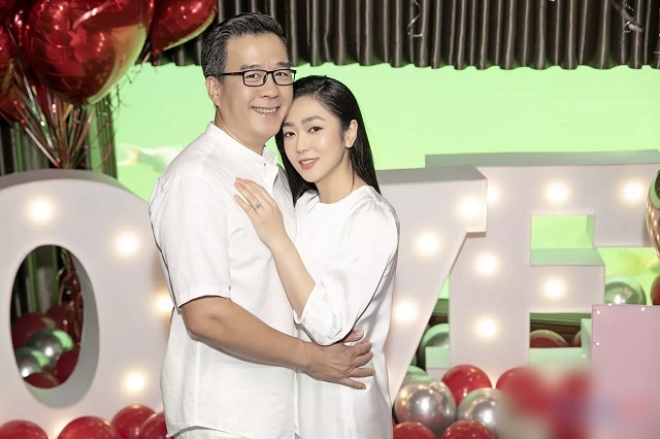 Hà Thanh Xuân hạnh phúc khi được cầu hôn&nbsp;