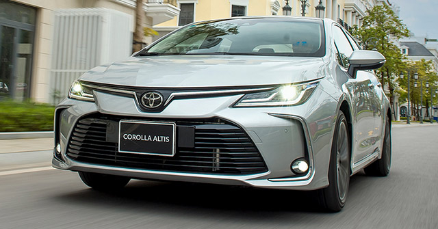Young director reveals 5 reasons to choose Toyota Corolla Altis 2022 in the price range below 800 million