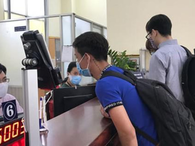 Tin tức trong ngày - TP HCM công bố hàng chục thủ tục hành chính tiếp nhận và giải quyết trong ngày