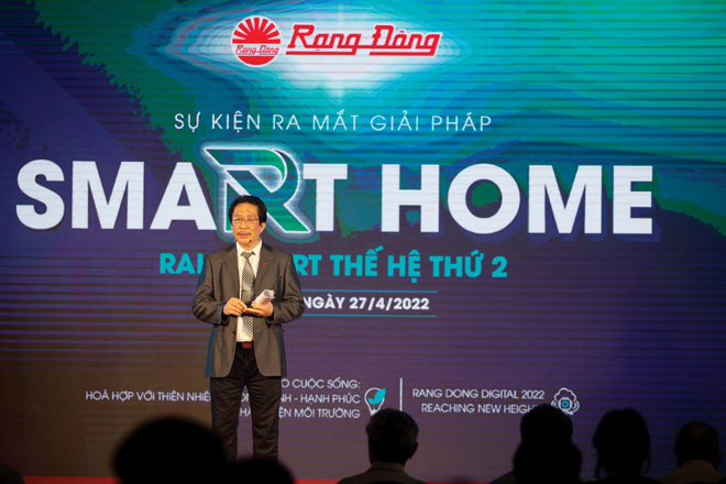 Phó tổng giám đốc Nguyễn Đoàn Kết tuyên bố ra mắt giải pháp Smart Home - Rallismart thế hệ thứ 2
