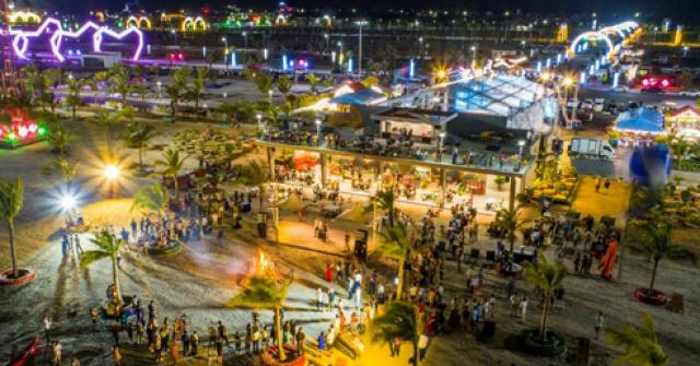 Van Don tourism brightens up with the music night of Hello Summer 2022 on the occasion of the great holiday